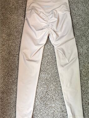 ECHT High-Waist Ruched Leggings - Light Beige
